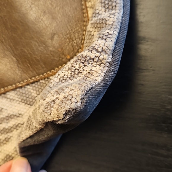 Myra Crossbody Western Bag - Picture 13 of 13